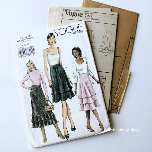 Vintage Vogue Sewing Skirt Pattern V7972 Misses Petite 8-10-12 Ruffled 2004 - Picture 5 of 5